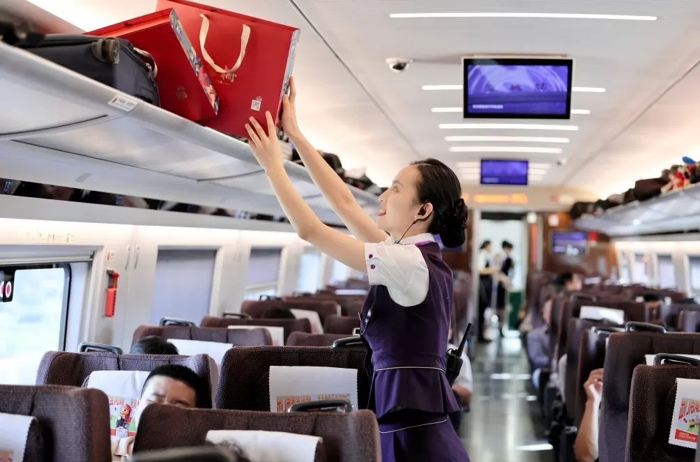 长三角铁路预计今日发送390万人次,同比增幅超过3.1%-第2张图片- 长三角铁路预计今日发送390万人次,同比增幅超过3.1%-第2张图片-