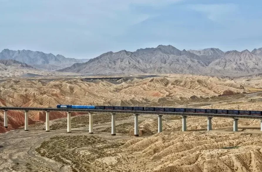 10月11日起全国铁路实行新的列车运行图-第2张图片-
