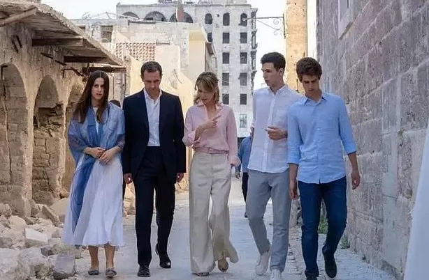 阿萨德遭投毒进ICU,别墅被严守却仍难逃黑手,前第一夫人健康也堪忧-第4张图片- 阿萨德遭投毒进ICU,别墅被严守却仍难逃黑手,前第一夫人健康也堪忧-第4张图片-