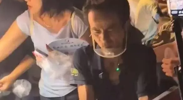 鸡排哥回应“累到没有情绪价值”:工作量确实是大了,也会略感到疲惫,但假期期间仍将全勤出摊-第1张图片- 鸡排哥回应“累到没有情绪价值”:工作量确实是大了,也会略感到疲惫,但假期期间仍将全勤出摊-第1张图片-