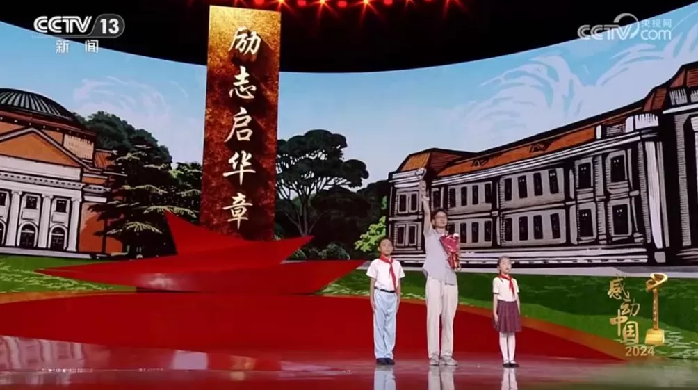 庞众望回应与女友拍“领证照”:拍着玩的,目前还没订婚领证-第6张图片- 庞众望回应与女友拍“领证照”:拍着玩的,目前还没订婚领证-第6张图片-