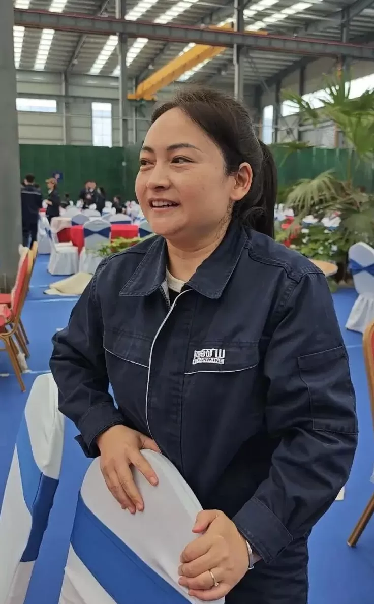 “全网最爱发钱的老板”又要发红包！河南矿山中秋将办两天“千桌宴”，每位员工父母发600元现金-第4张图片-