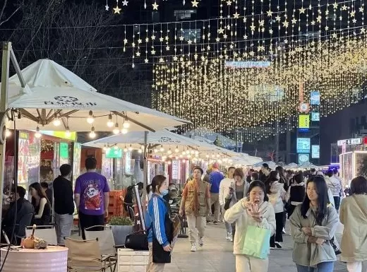 发现夜上海｜家门口的“烟火气”如何各具特色？怎么撬动夜经济？-第2张图片-