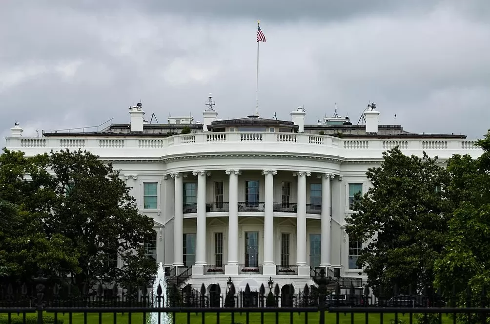 美法院裁定特朗普政府“出生公民权”限制令违宪-第1张图片-