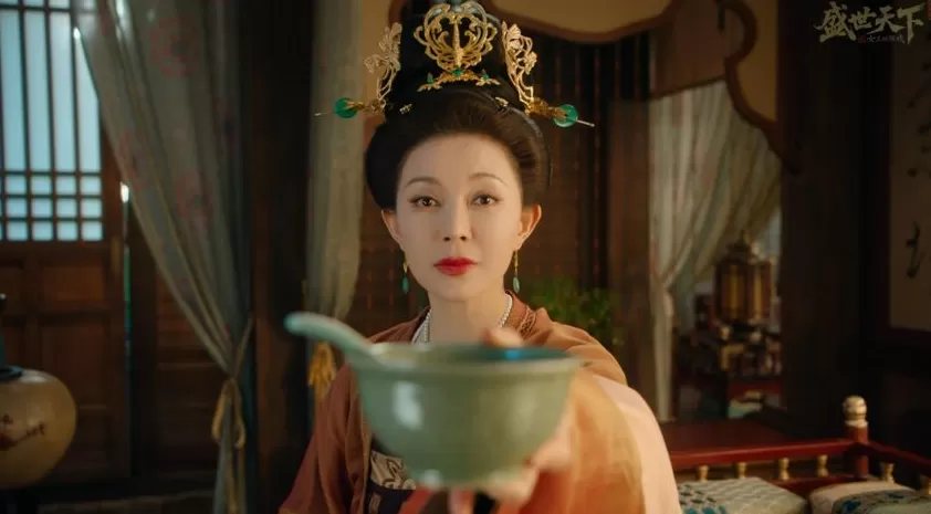 游戏论|短剧逻辑与游戏化的中国风:《盛世天下》与国产互动影游新实践-第2张图片- 游戏论|短剧逻辑与游戏化的中国风:《盛世天下》与国产互动影游新实践-第2张图片-