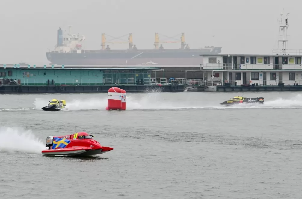 魔都眼·国庆｜打造“双F1之城”，世界顶级摩托艇赛开赛-第8张图片-