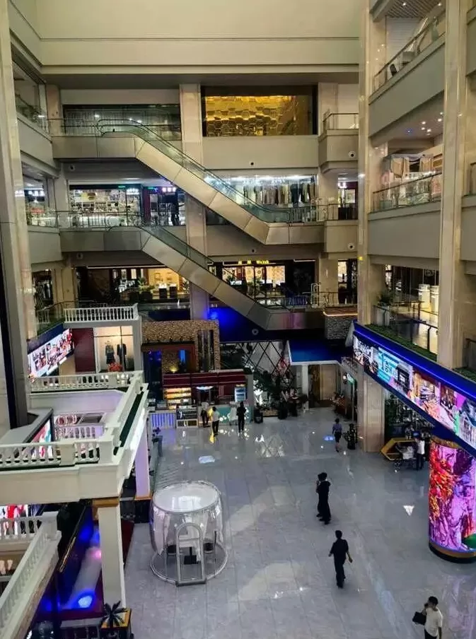 “我亲眼看到平壤私家车遍地，年轻人刷‘支付宝’喝扎啤”-第12张图片-