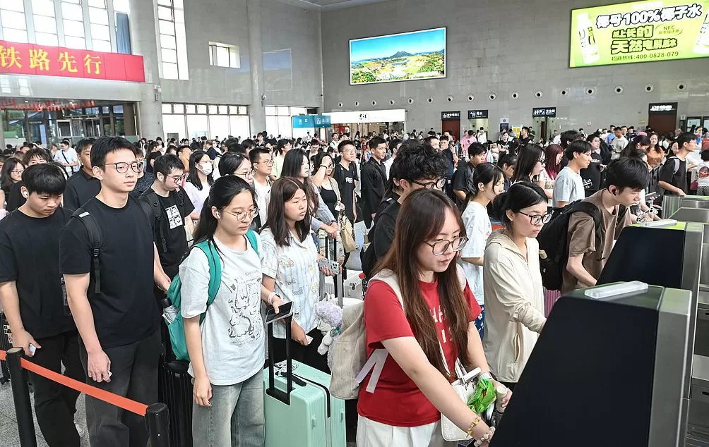9月29日至10月4日全国铁路累计发送旅客超1亿人次-第1张图片-