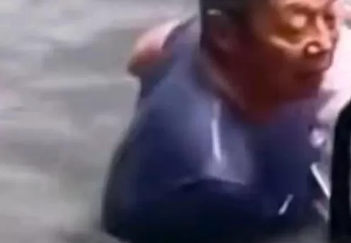 60岁值班经理为救落水父子不幸溺亡，还有23天就退休了……-第2张图片-