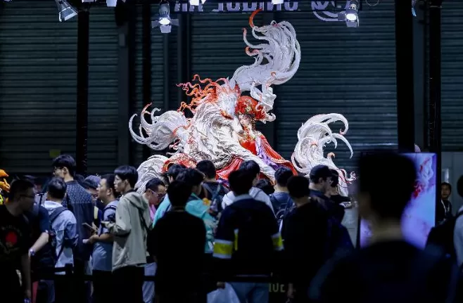 中秋国庆假期全国漫展超400场、手办炒到8000元，“二次元”究竟有何魔力？-第1张图片-