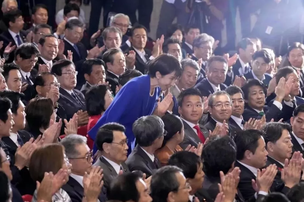 日本女首相要来了，一个“背锅侠”？-第2张图片-