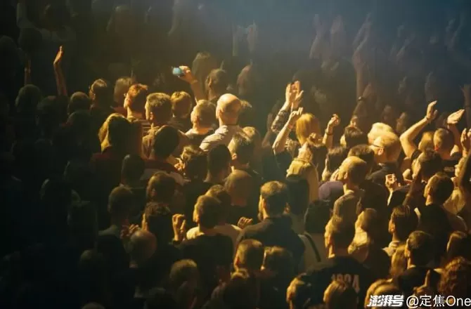 流量艺人，“绑架”音乐节？-第3张图片-