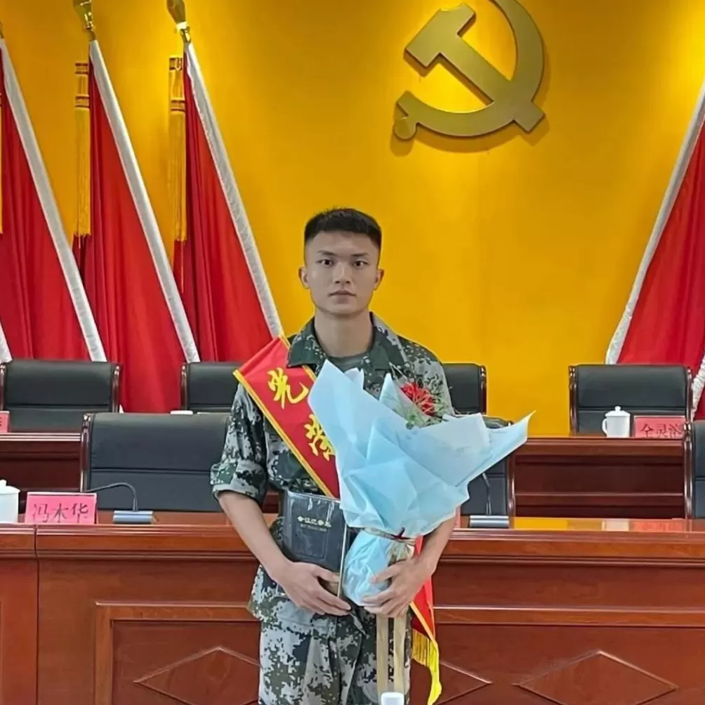 退役半个月，他第三次入伍！-第7张图片-