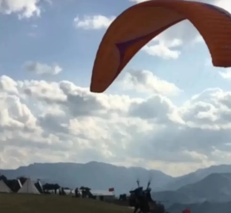 滑翔伞失控后，城市中产从“旷野”坠落-第2张图片-