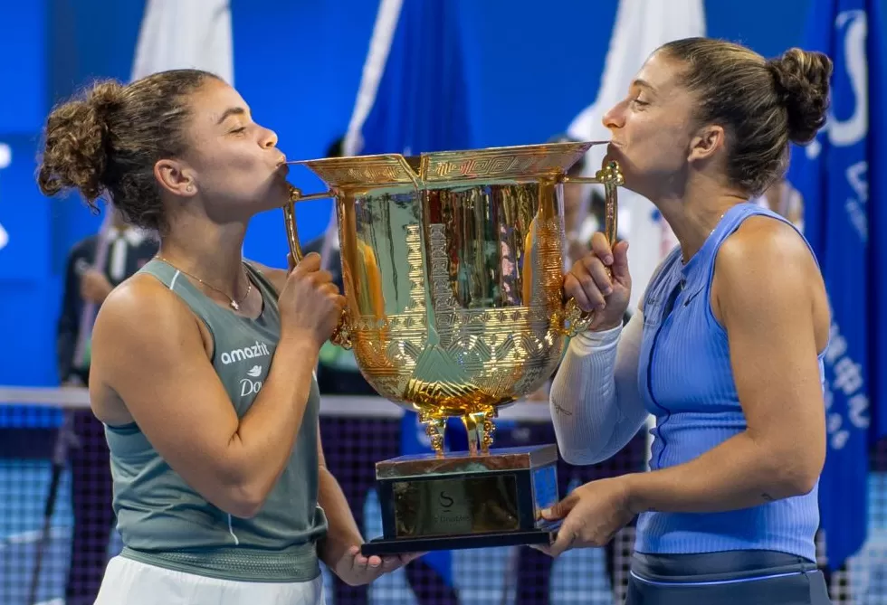 阿尼西莫娃首夺中网女单冠军-第3张图片-