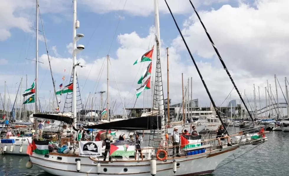 以方扣押“全球坚韧船队”后多国船员被驱逐遣返-第1张图片-