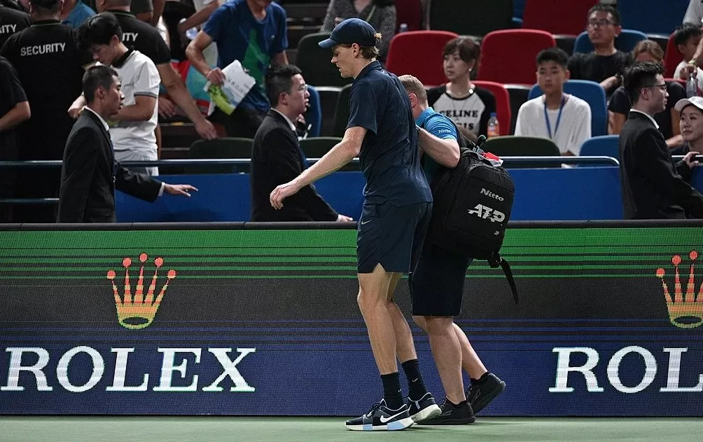 体坛联播｜巴萨1比4惨败于塞维利亚，米兰与尤文互交白卷-第10张图片-