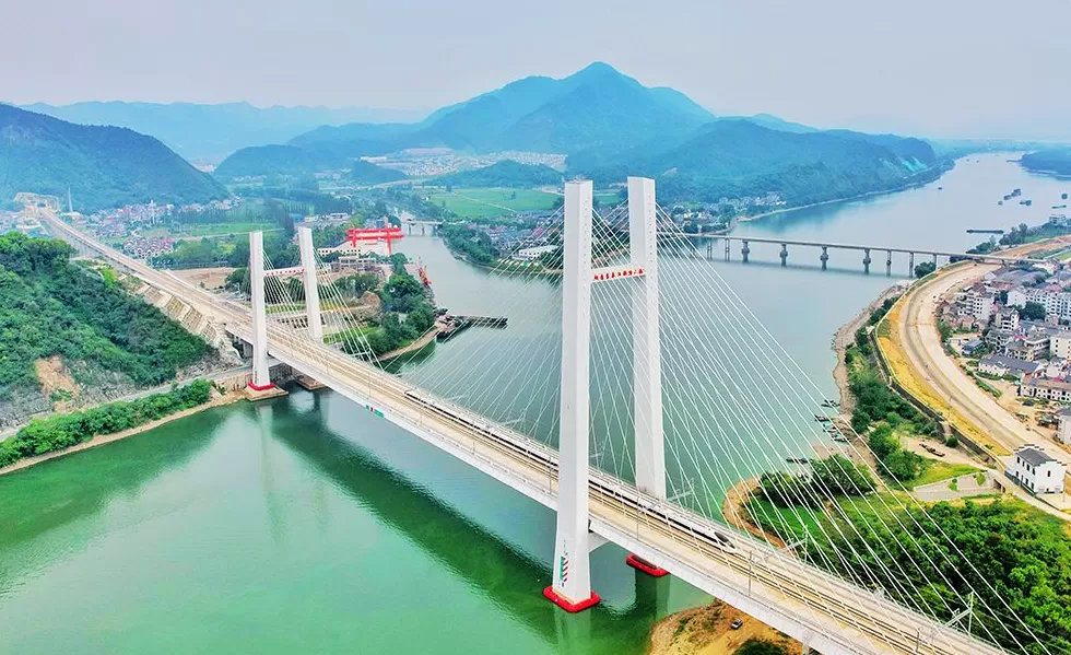 返程客流来了，铁路上海站今天预计到达旅客67.1万人次-第1张图片-