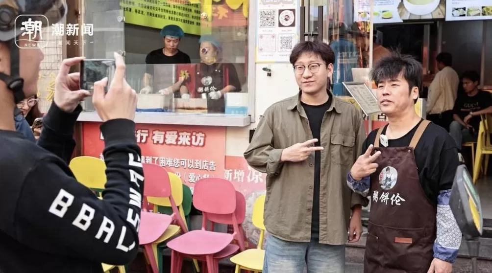 因撞脸周杰伦爆火的“粥饼伦”如今怎样了？-第3张图片-