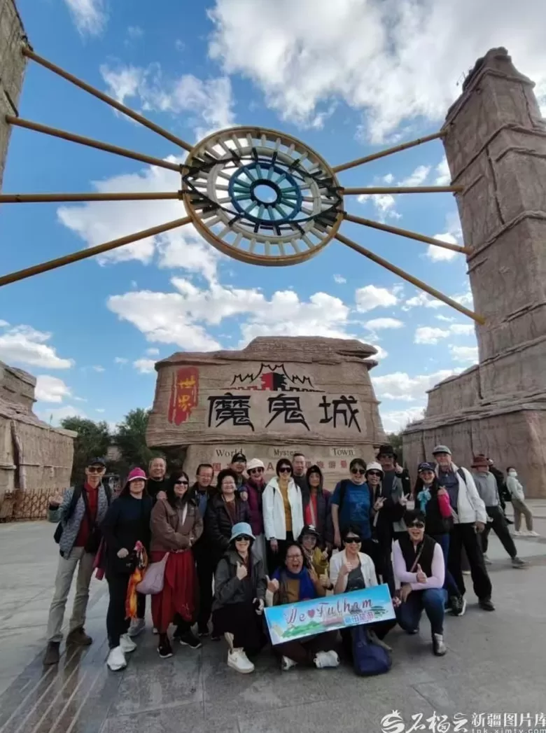 祝福新疆更美好｜这些外国游客为啥这么喜欢新疆？-第3张图片-