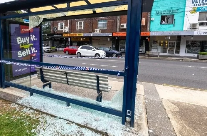 澳大利亚无差别枪击事件致20伤，警方称枪手开出50至100枪-第1张图片-