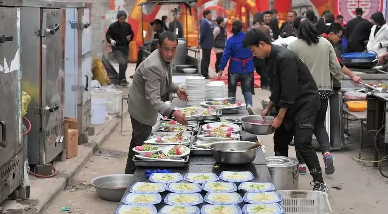 参加酒席成为农民生活新负担-第1张图片-