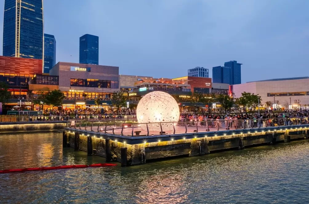 非遗剪纸、古风集市……中秋上海处处上演“中式浪漫”-第1张图片-