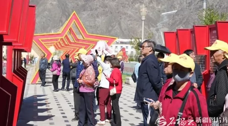 祝福新疆更美好｜红色地标成新疆国庆中秋假期“精神打卡地”-第2张图片-