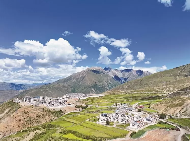 “搬不动大山就搬人”-第1张图片- “搬不动大山就搬人”-第1张图片-