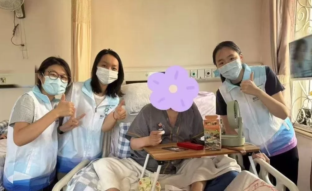 青春有Young｜在安宁疗护病房，我们握住奶奶温暖的手-第9张图片-