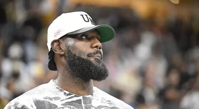 新决定来了！詹姆斯重磅预告引热议：宣布立刻退役也是一种可能-第6张图片-