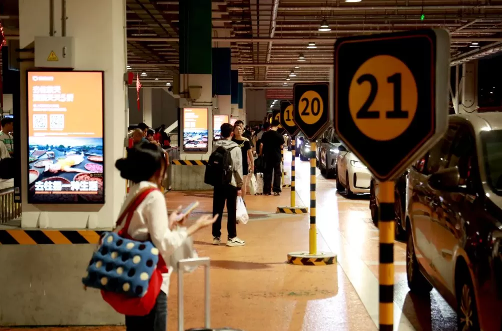 返程车流如约而至，今明两天将有超14万辆车经长江隧桥入沪-第3张图片-