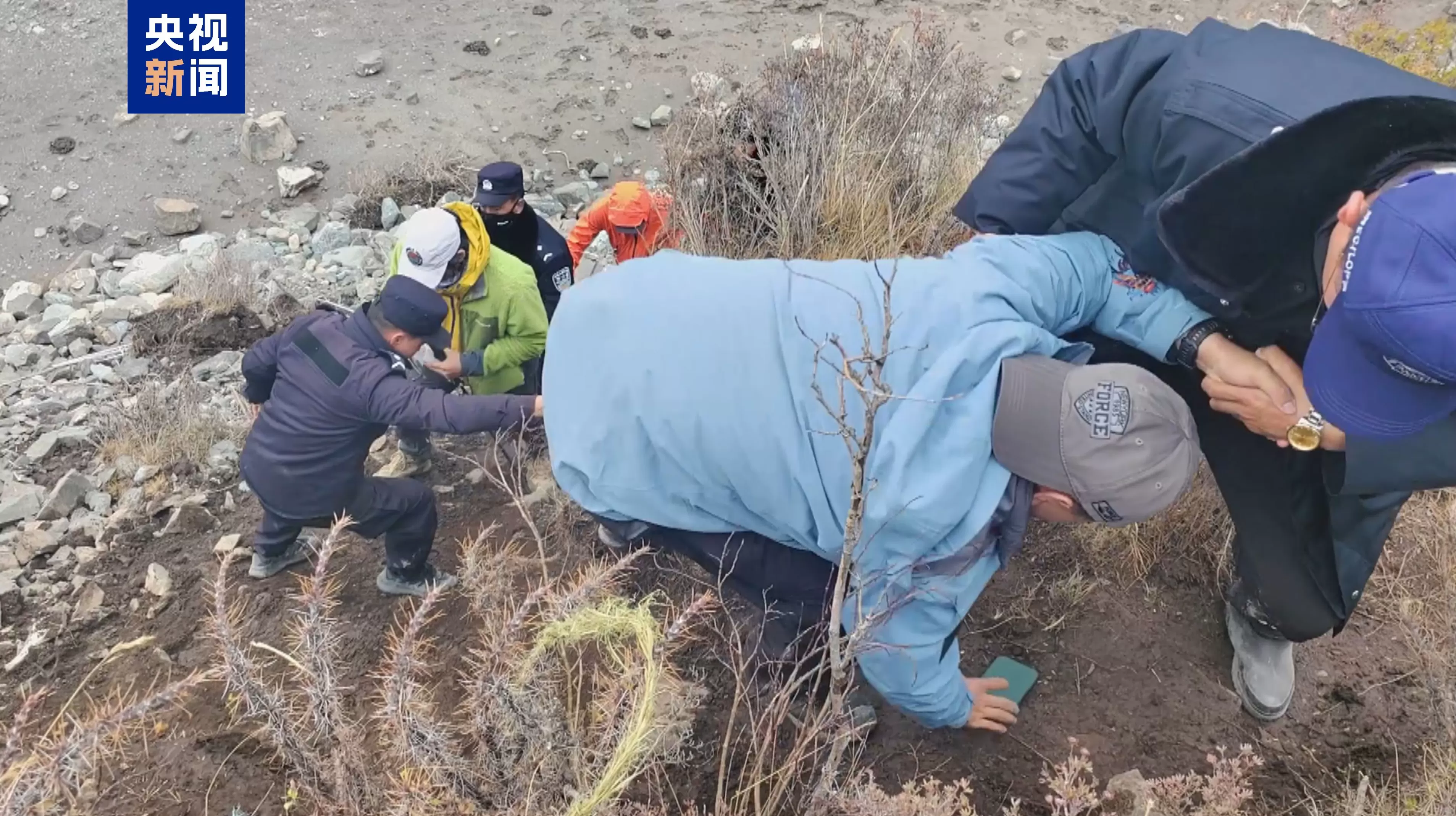 青海通报被困徒步者救援进展：213人安全转移，1人遇难-第2张图片-