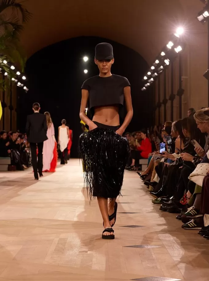 巴黎世家的新反叛-第5张图片-