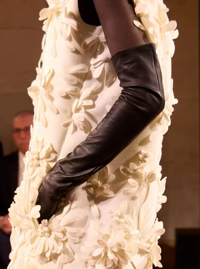 巴黎世家的新反叛-第23张图片-