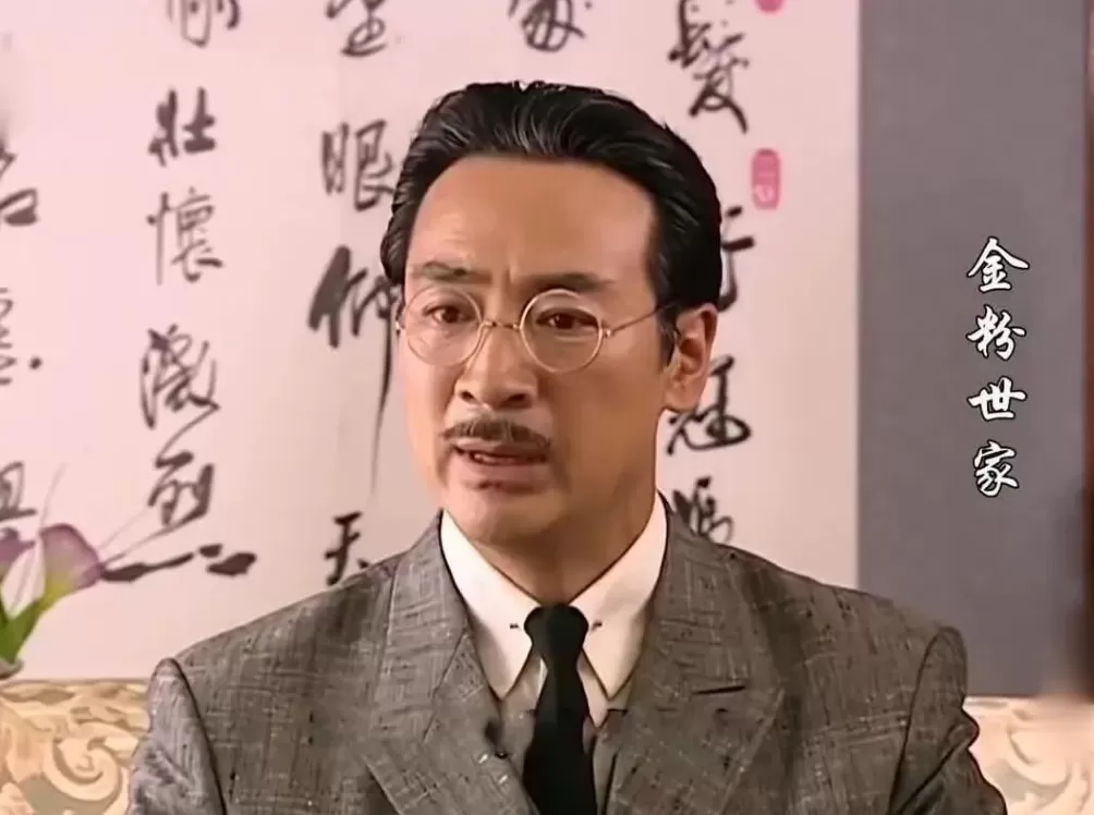 缺钱的明星，挤满景区-第12张图片-