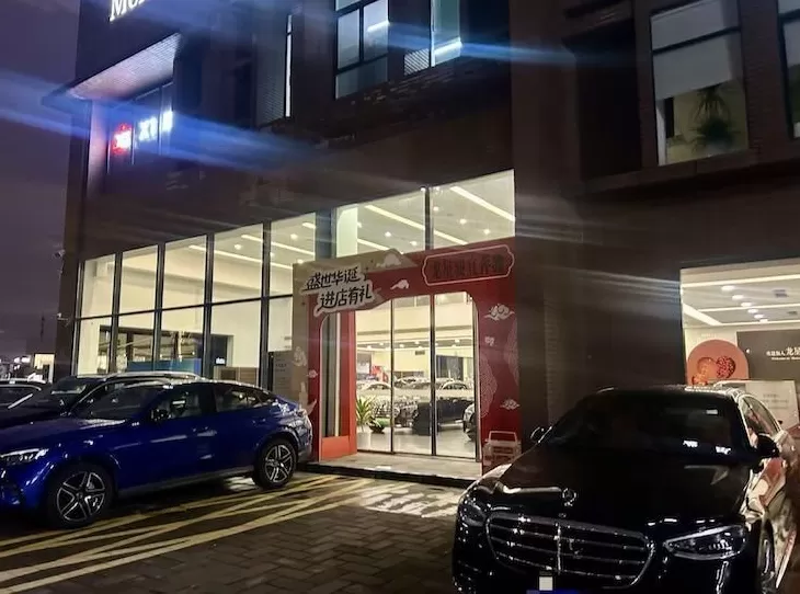 实探国庆新能源车市：多款车下定要等数月，消费者抢搭“免税末班车”-第2张图片-