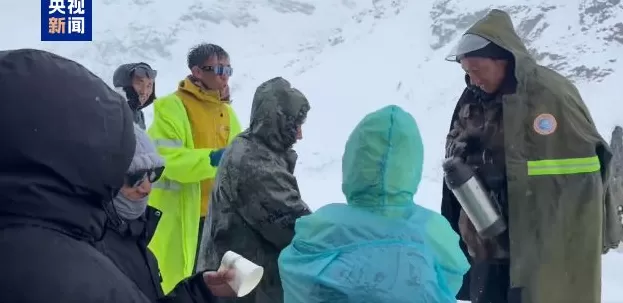 西藏定日县嘎玛沟徒步游客已得到妥善安置-第3张图片-