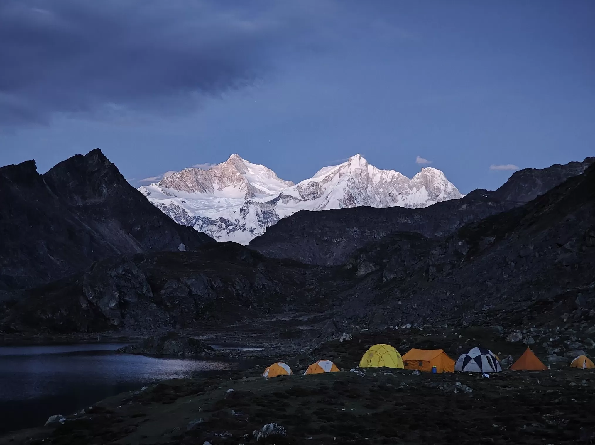 西藏定日县嘎玛沟徒步游客已得到妥善安置-第6张图片-