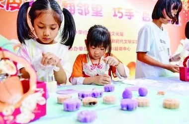 共赏同一轮明月诉说同一份思念-第4张图片-