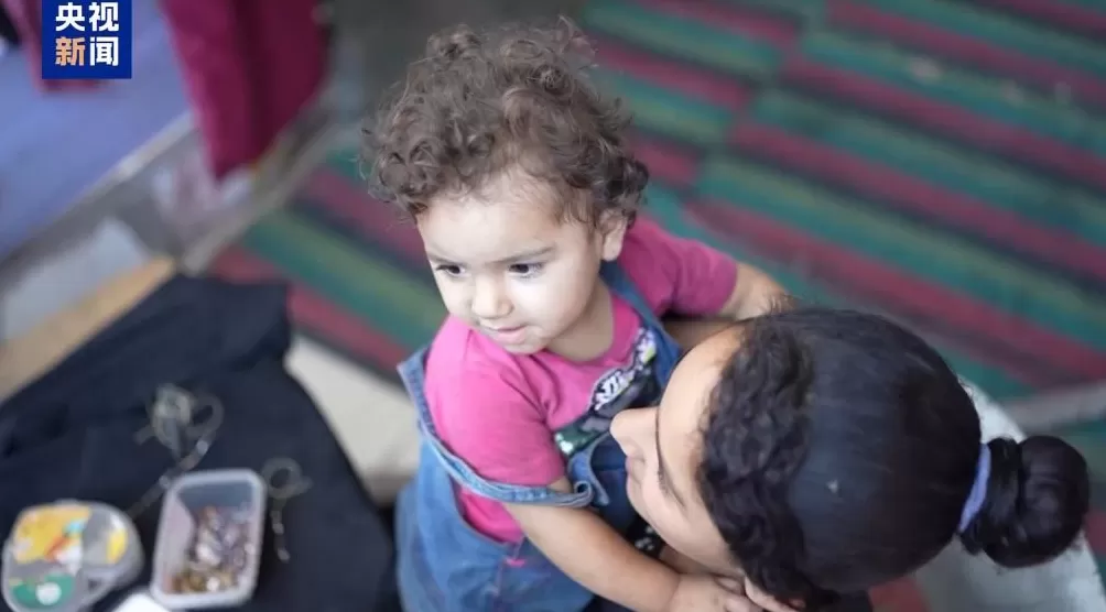 朋友们等待见面时遭轰炸全部遇难加沙女孩童年被战火撕碎-第5张图片-