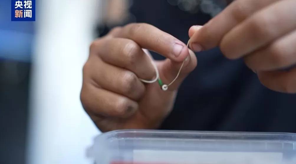 朋友们等待见面时遭轰炸全部遇难加沙女孩童年被战火撕碎-第6张图片-