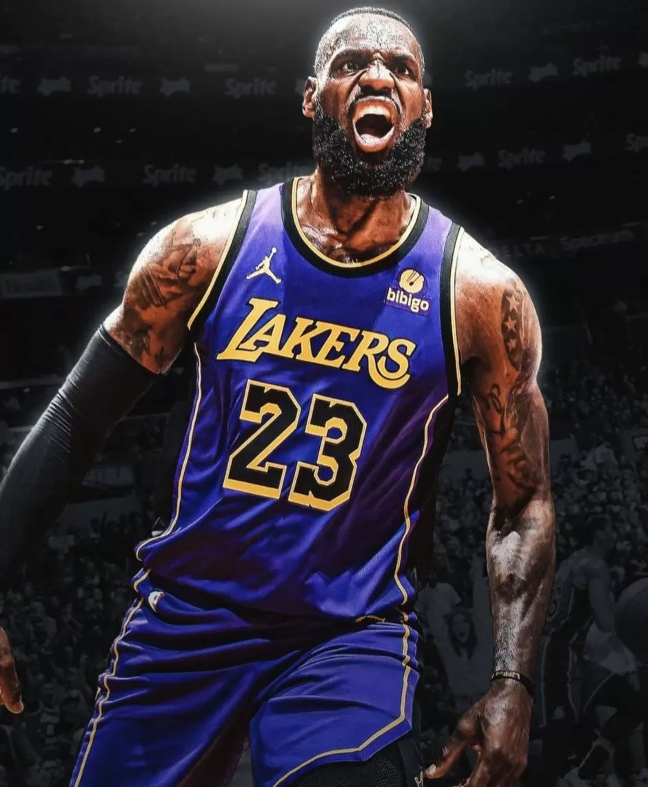 与退役无关！詹姆斯官宣决定2引争议打广告戏耍全世界被骂惨了-第1张图片-