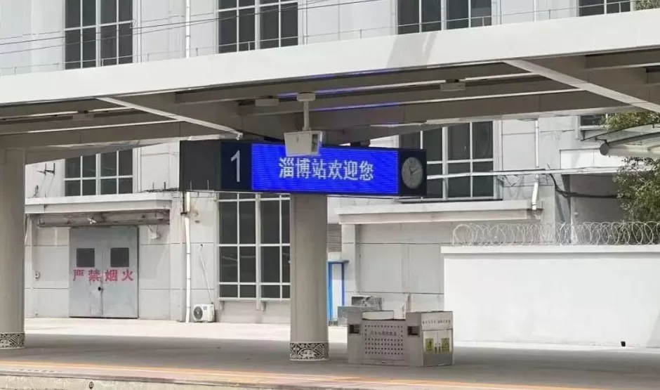 “鸡排哥”黄金周流量变“留量”，情绪经济是下一个万亿赛道？-第5张图片-