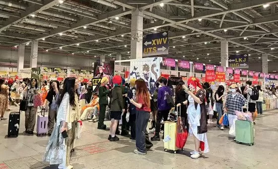 以二次元之名，创作者与粉丝在上海“奔现”-第2张图片-