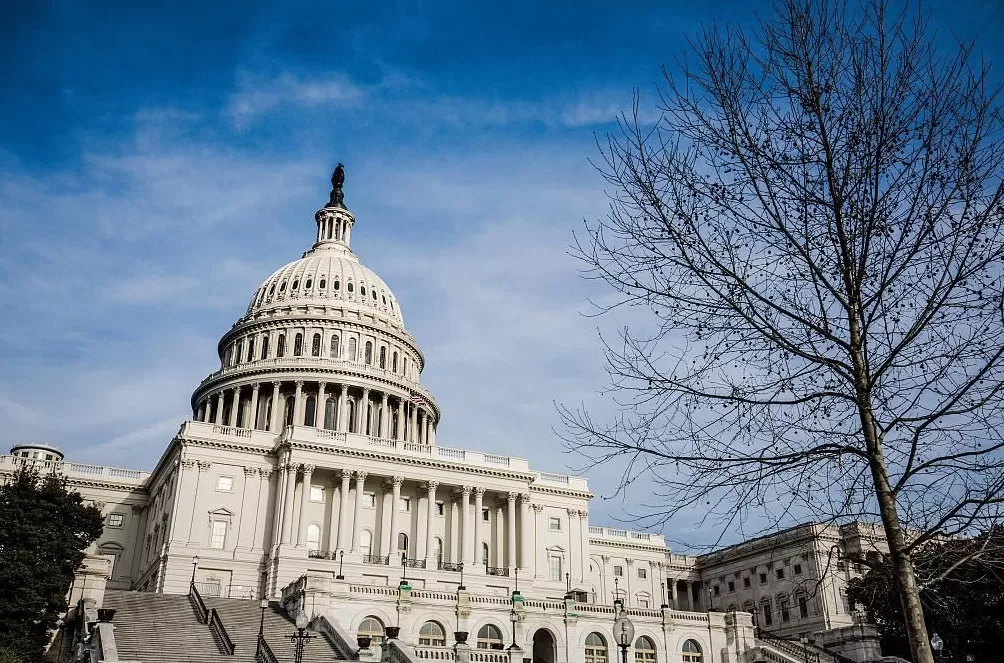 美参议院再次否决两党拨款法案联邦政府继续停摆-第1张图片-