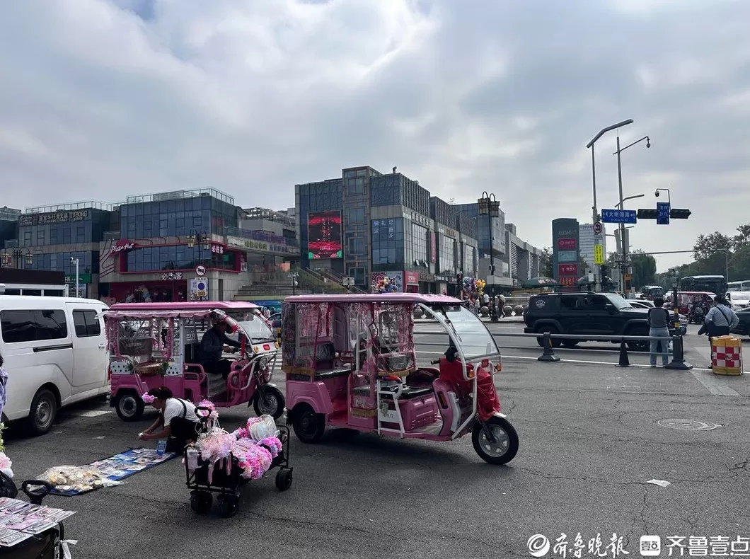 三问花车乱象①丨漫天要价、乱闯红灯，济南花车为何频频宰客？-第3张图片-