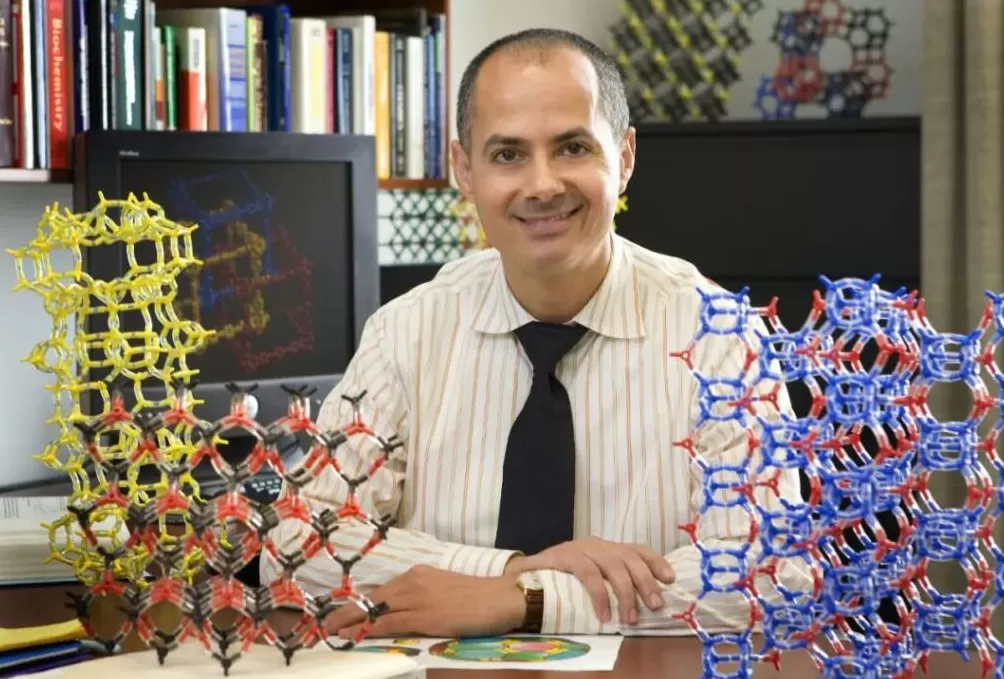 牛圈里的难民家庭，出了个诺贝尔奖得主-第3张图片-