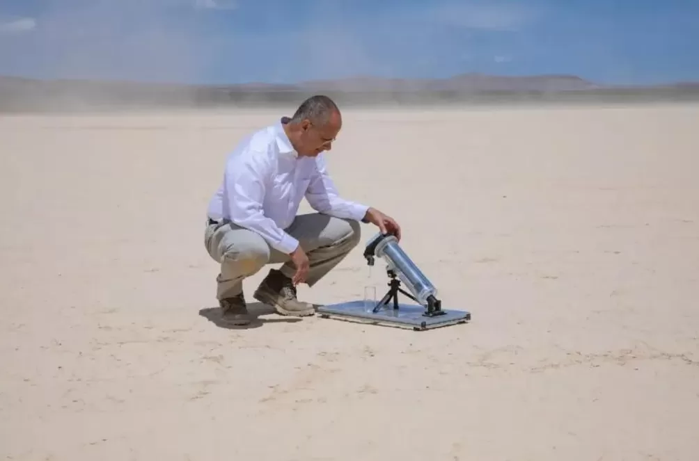 牛圈里的难民家庭，出了个诺贝尔奖得主-第11张图片-