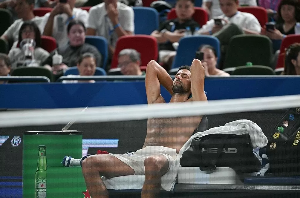 晋级上海大师赛四强创历史，德约科维奇证明何为“GOAT”-第3张图片-